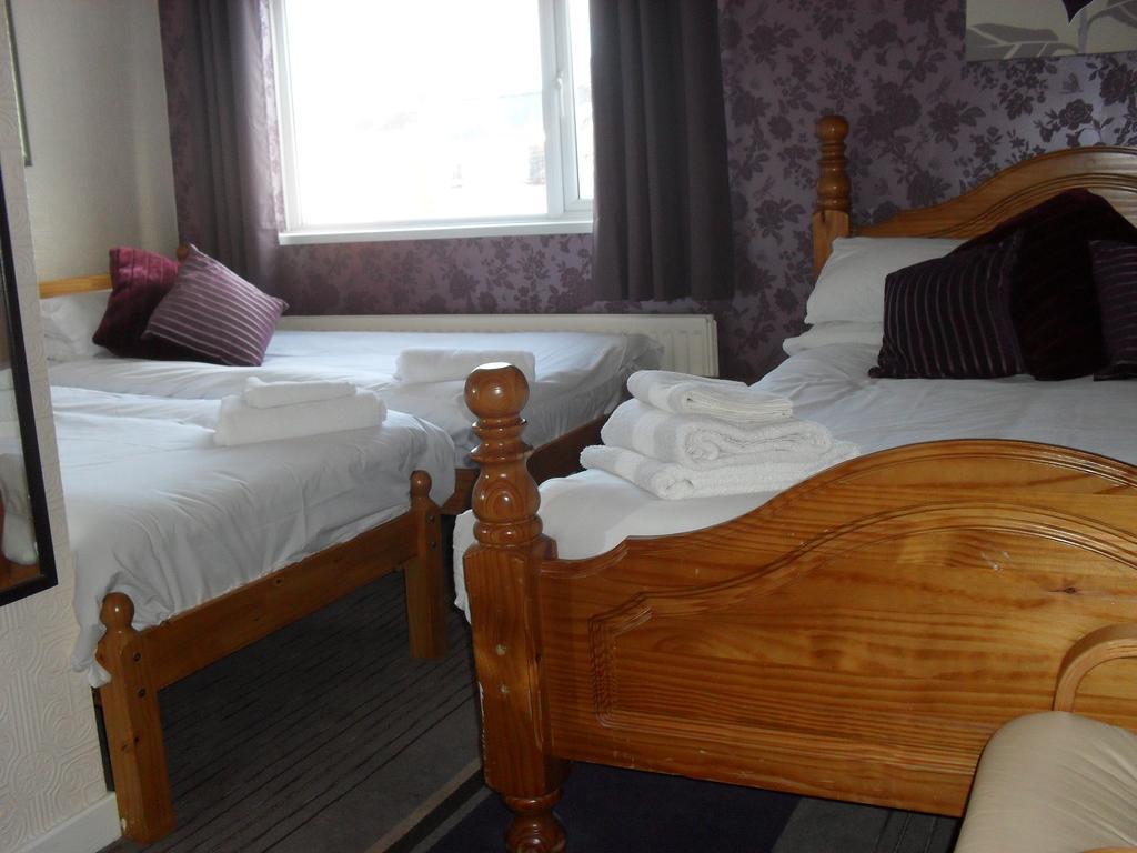 Roker View Guest House Sunderland  Dış mekan fotoğraf