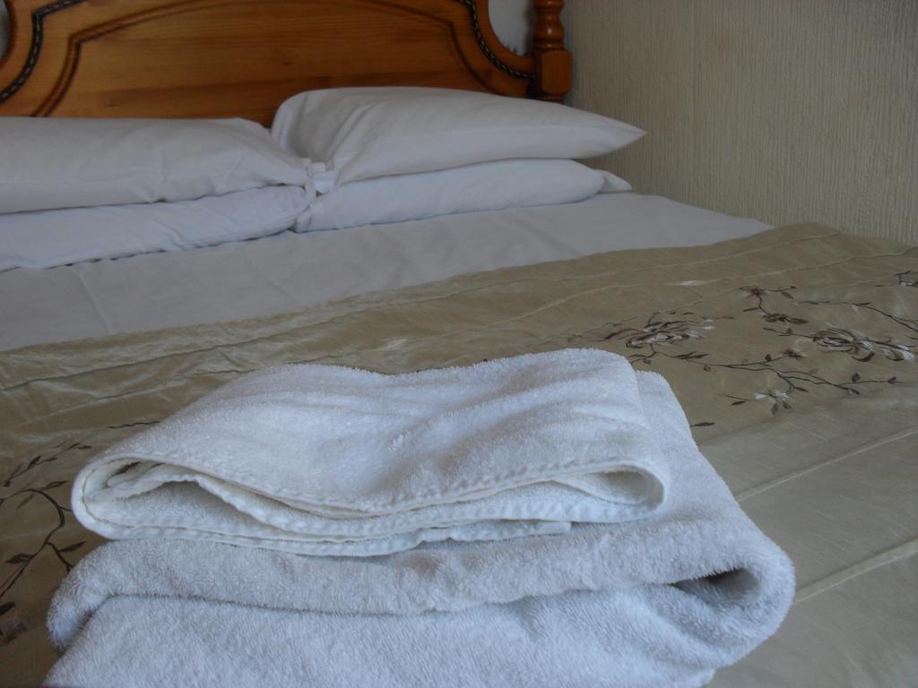 Roker View Guest House Sunderland  Dış mekan fotoğraf
