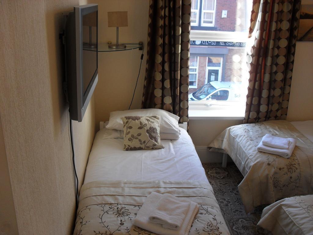 Roker View Guest House Sunderland  Dış mekan fotoğraf