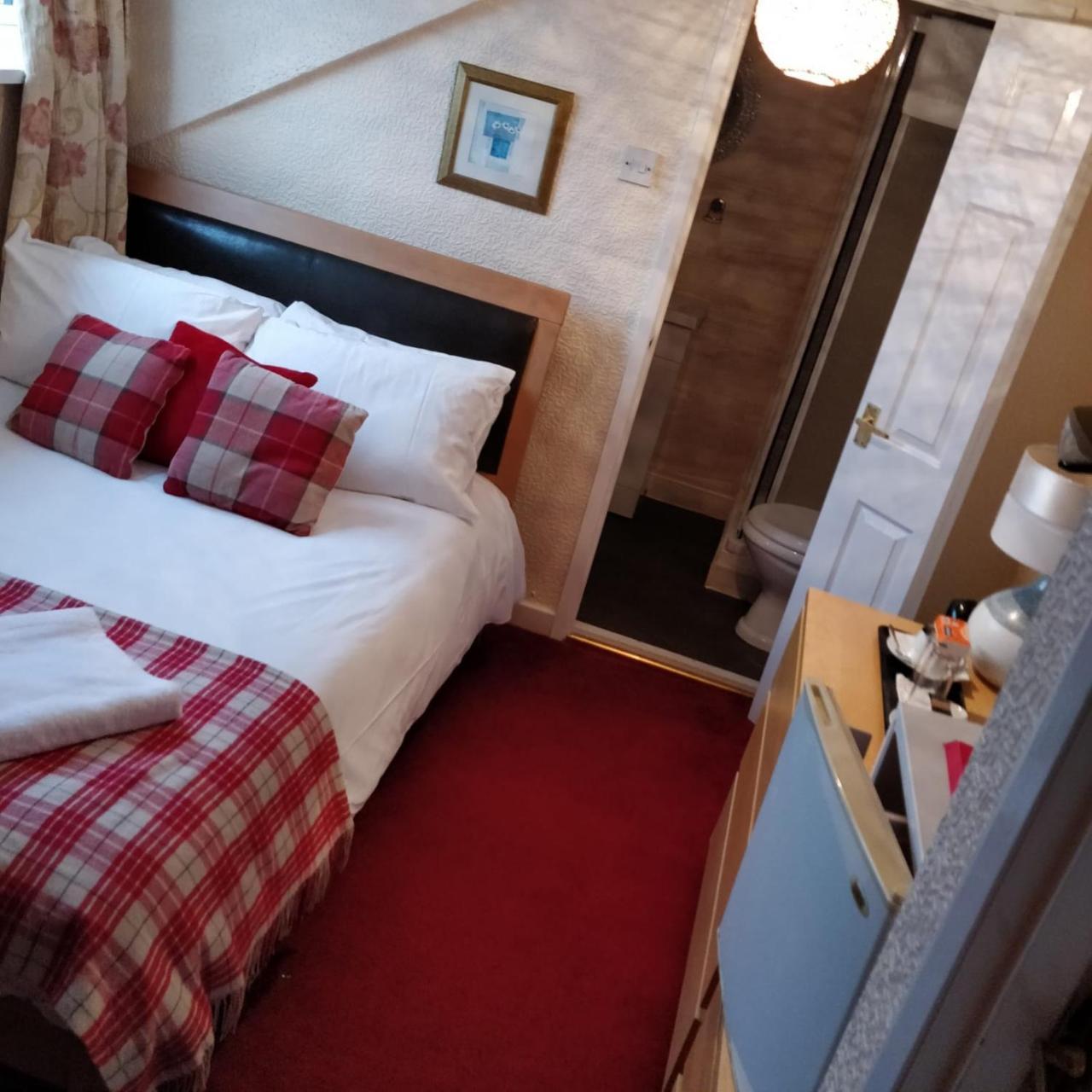 Roker View Guest House Sunderland  Dış mekan fotoğraf